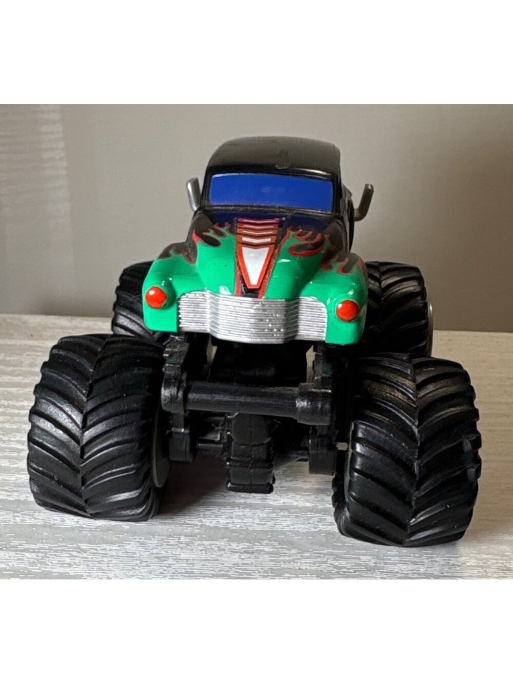 Grave Digger Monster Truck Toy With Oversized Tires & Graphic Details 4" x 3" - Picture 2 of 10